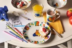 Leonardo Kindergeschirr BAMBINI 3-teilig Maus, Elefant, Ente 18 Leonardo Kindergeschirr BAMBINI 3-teilig Maus, Elefant, Ente -Küche Geschäft 210 BAMBINI GK 3tlg Kindergeschirr Maus 018652 Becher Elefant 021419 GK 4tlg Besteck Maus 021422 mood Q 01 1