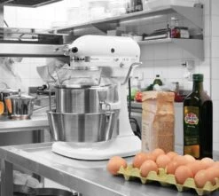 KitchenAid Küchenmaschine HEAVY DUTY In Weiß, 4,8 L 17 KitchenAid Küchenmaschine HEAVY DUTY In Weiß, 4,8 L -Küche Geschäft 5KPM5 5KPM50 cuisine2 l