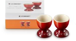 Le Creuset Eierbecher Im 2er-Set Mit Standfuß In Kirschrot 9 Le Creuset Eierbecher Im 2er-Set Mit Standfuß In Kirschrot -Küche Geschäft 89064000600003 1