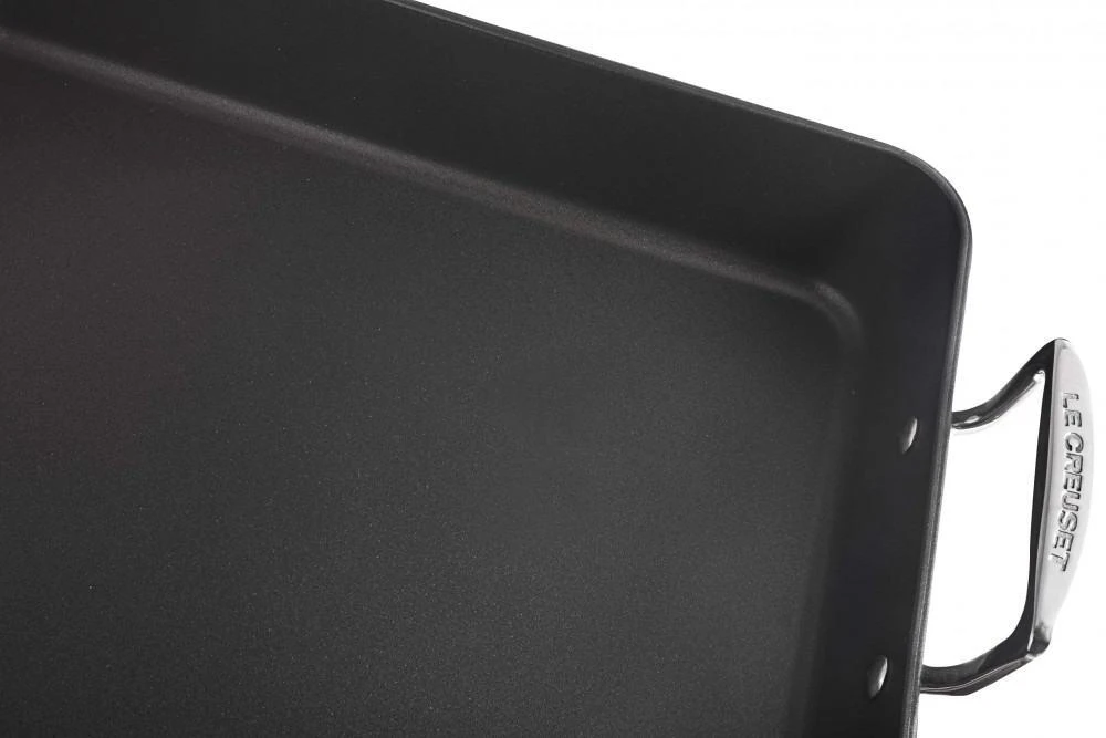 Le Creuset Aluminium-Antihaft-Bratreine 8 Le Creuset Aluminium-Antihaft-Bratreine – Bild 6