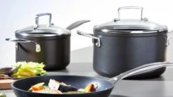 Le Creuset Aluminium-Antihaft-Pfanne Flach -Küche Geschäft Aluminium Antihaft 3 klein 1 l