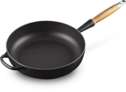 Le Creuset Sautépfanne Signature Aus Gusseisen Mit Holzgriff In Schwarz