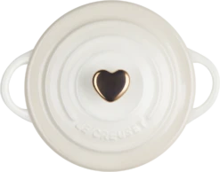Le Creuset Mini Cocotte Mit Herzknopf In Meringue -Küche Geschäft LC 20220415 ZS PS NS 81901107160303 004