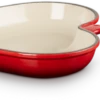 Le Creuset Herzförmige Brat- Und Servierpfanne Signature In Kirschrot -Küche Geschäft LC 20221130 HL PS FS 20400260602460 001