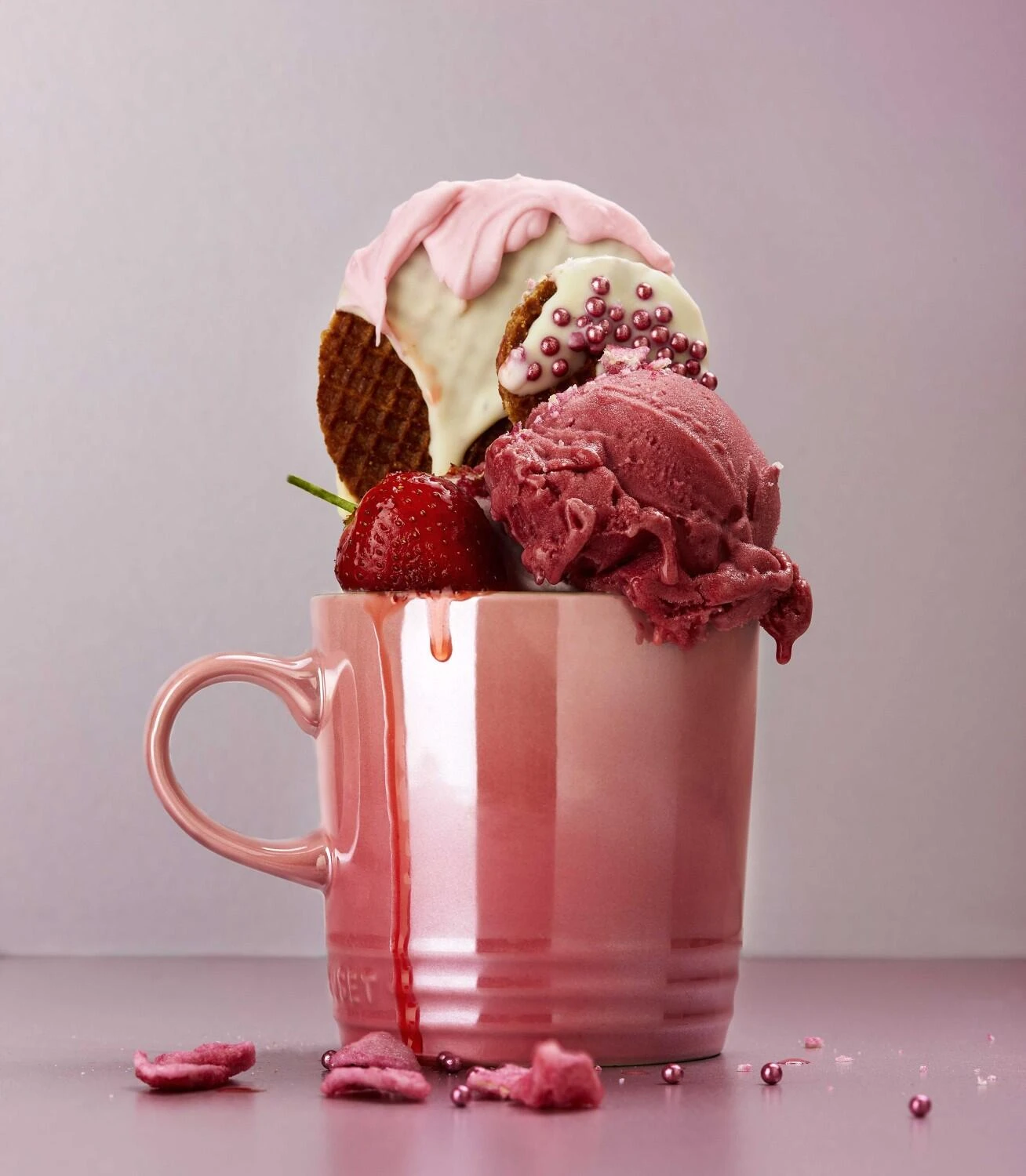 Le Creuset Becher 0,35 Liter In Creme Metallic 4 Le Creuset Becher 0,35 Liter In Creme Metallic – Bild 2