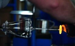 Zieher Geschenkset 2 Weingläser Und Dekanter 24 Zieher Geschenkset 2 Weingläser Und Dekanter -Küche Geschäft VISION Produktion 03